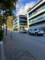 Aftertravelbox Portugal — Pessoa