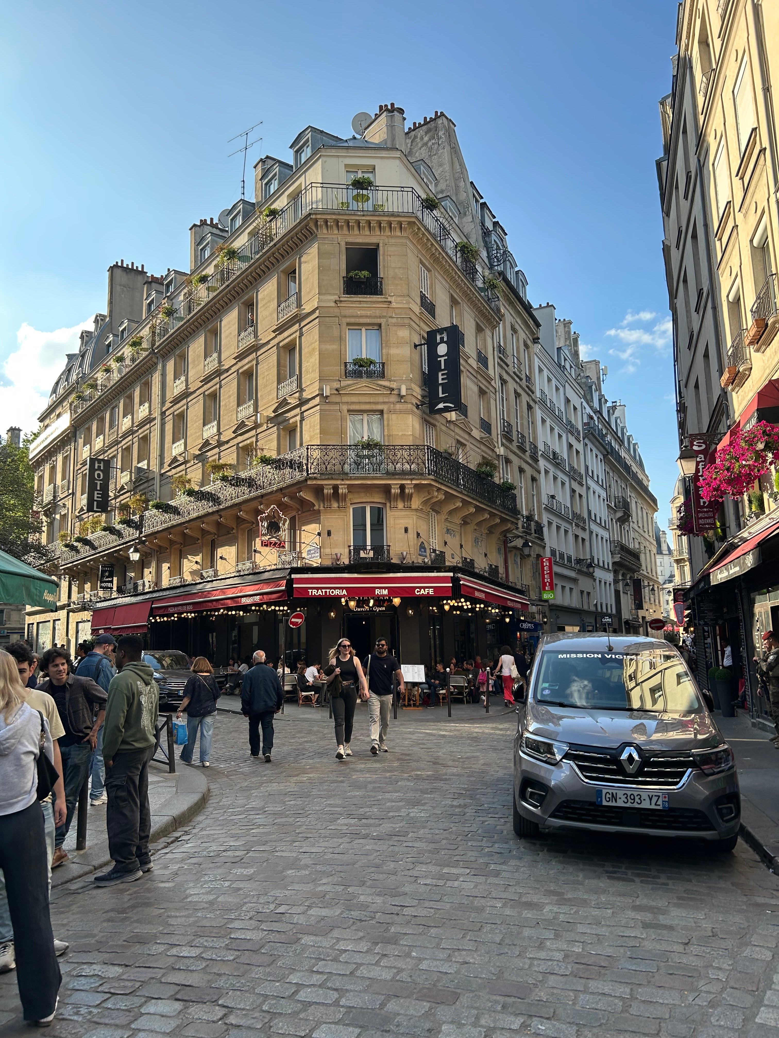 صندوق ما بعد السفر فرنسا — نابليون