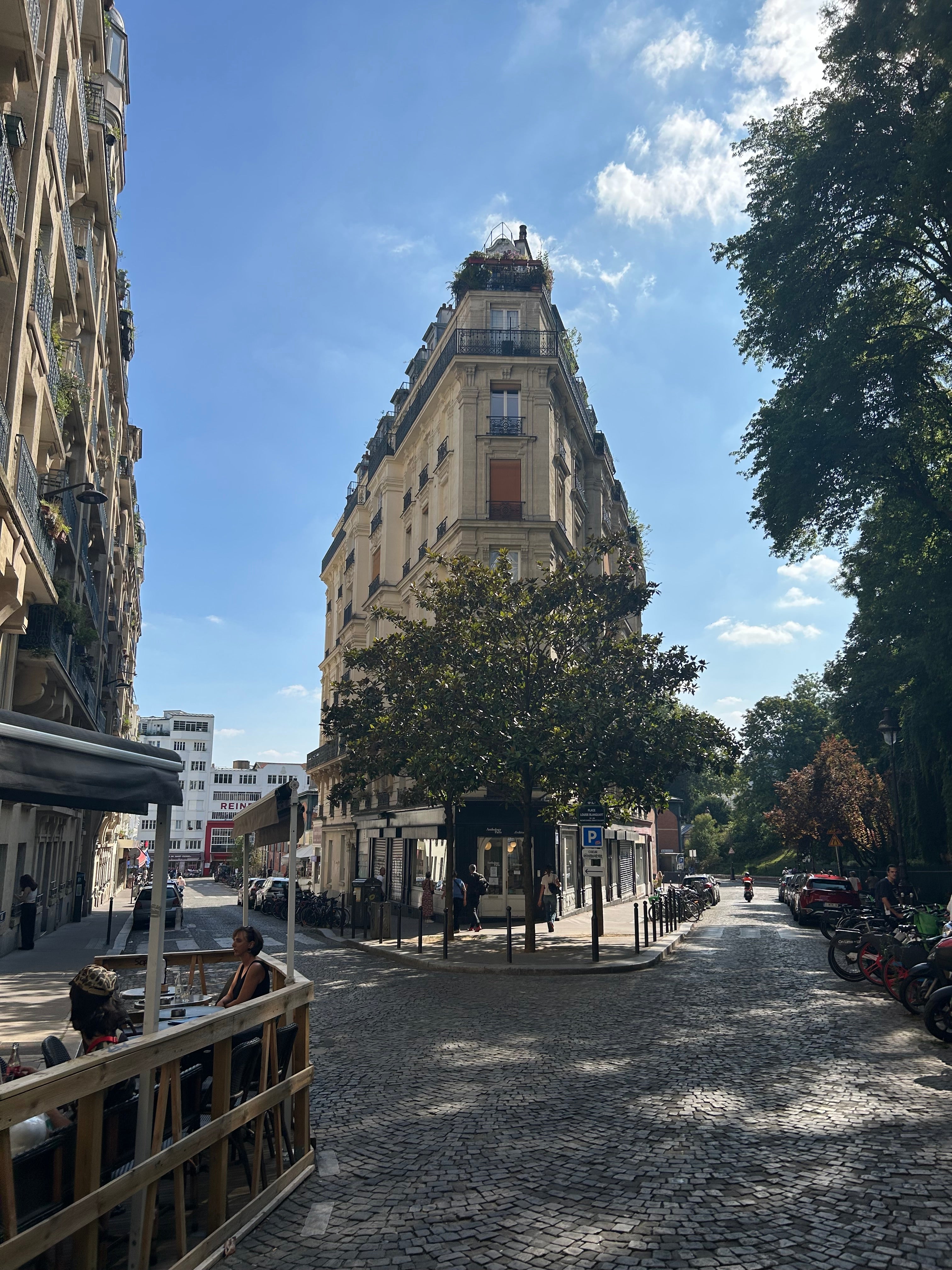 صندوق ما بعد السفر فرنسا — نابليون